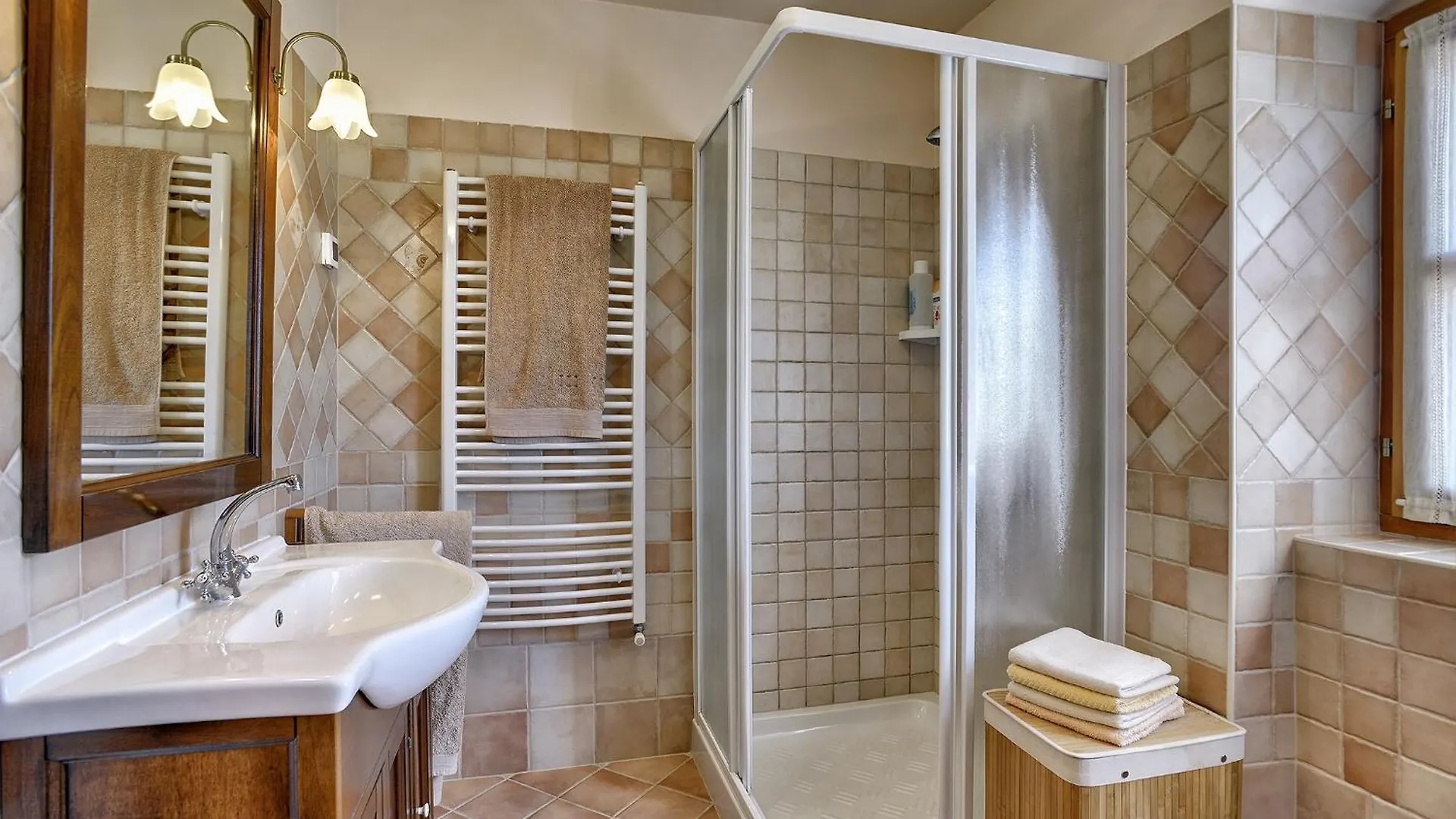 Family Friendly House With A Swimming Pool Valtura, Pula - 22734 Villa